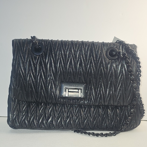 ATTN MUI MUI Fans But Budget SAVVY, This Aldo Black Textured bag Is for You! - Picture 1 of 7